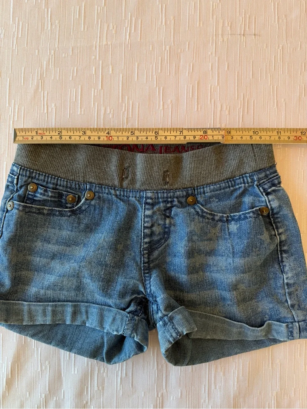 Arizona Girls Blue Denim Stretch Waist Shortie size 8